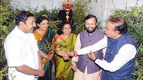 ಅದಮ್ಯ ಚೇತನ ಸೇವಾ ಉತ್ಸವದಲ್ಲಿ ಸಚಿವ ಅನಂತಕುಮಾರ್