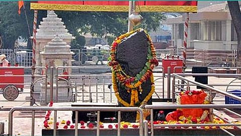 ಶನಿ ಸಿಂಗ್ನಾಪುರ ದೇವಾಲಯ