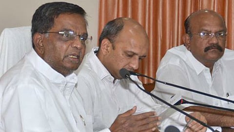ಮಾಜಿ ಸಚಿವ ಶ್ರೀನಿವಾಸ ಪ್ರಸಾದ್ (ಸಂಗ್ರಹ ಚಿತ್ರ)