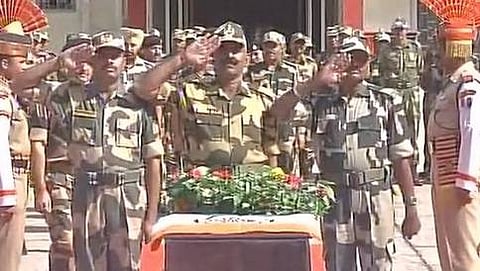 ವೀರ ಯೋಧ ಗುರ್ನಾಮ್ ಸಿಂಗ್'ಗೆ ಅಂತಿಮ ನಮನ ಸಲ್ಲಿಸಿದ ಭಾರತೀಯ ಸೇನೆ