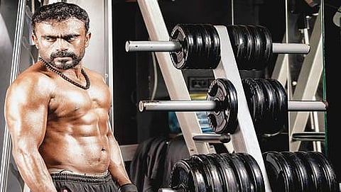 ಸಿಕ್ಸ್ ಪ್ಯಾಕ್ ನಲ್ಲಿ ನಿರ್ದೇಶಕ ಸೂರಿ