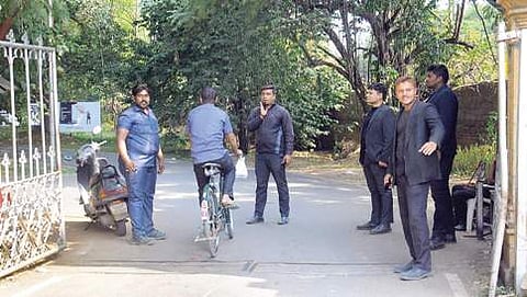 ರೆಡ್ಡಿ ಕುಟುಂಬದ ಮದುವೆಗಾಗಿ ಅರಮನೆ ಮೈದಾನದಲ್ಲಿ ಕಂಡು ಬಂಡ ಖಾಸಗಿ ಭದ್ರತೆ