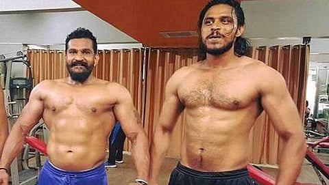 ಖಳನಟರಾದ ಅನಿಲ್ ಮತ್ತು ಉದಯ್
