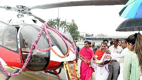 ಬೆಂಗಳೂರಿನ ಎಚ್ಎಲ್ ವಿಮಾನ ನಿಲ್ದಾಣದಲ್ಲಿ ಖಾಸಗಿ ಏರ್ ಆಂಬ್ಯುಲೆನ್ಸ್ ಸೇವೆಗೆ ಚಾಲನೆ ನೀಡಿದ ಮುಖ್ಯಮಂತ್ರಿ