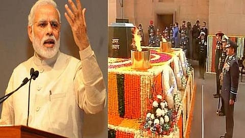 ಪ್ರಧಾನಮಂತ್ರಿ ನರೇಂದ್ರ ಮೋದಿ ಹಾಗೂ ಕಾರ್ಗಿಲ್ ಯುದ್ಧದಲ್ಲಿ ಹುತಾತ್ಮರಾದ ಯೋಧರಿಗೆ ಶ್ರದ್ಧಾಂಜಲಿ ಯೋಧರಿಗೆ ಶ್ರದ್ಧಾಂಜಲಿ ಸಲ್ಲಿಸುತ್ತಿರುವ ಅಧಿಕಾರಿಗಳು