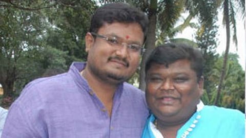 ದಿನಕರ್ ತೂಗುದೀಪ್, ಬುಲೆಟ್ ಪ್ರಕಾಶ್