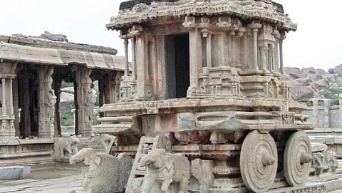 ಹಂಪಿ ಕಲ್ಲಿನ ರಥ