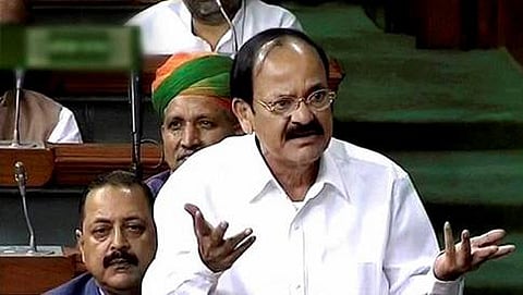 ಲೋಕಸಭೆಯಲ್ಲಿ ಮಾತನಾಡುತ್ತಿರುವ ಕೇಂದ್ರ ಸಂಸದೀಯ ವ್ಯವಹಾರಗಳ ಸಚಿವ ಎಂ.ವೆಂಕಯ್ಯ ನಾಯ್ಡು(ಸಾಂದರ್ಭಿಕ ಚಿತ್ರ)