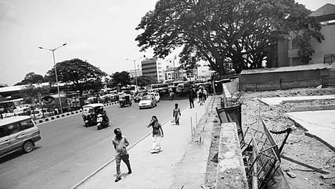 ಹೊಸದಾಗಿ ನಿರ್ಮಾಣವಾಗುತ್ತಿರುವ ರೈಲ್ವೆ ನಿಲ್ದಾಣದ 3ನೇ ಪ್ರವೇಶ ದ್ವಾರ