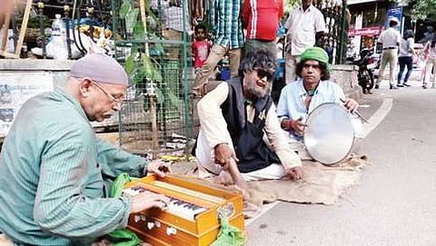 ವಟರಾಜ ಸರ್ವೀಸ್ ಚಿತ್ರದಲ್ಲಿ ನಟ ಶರಣ್