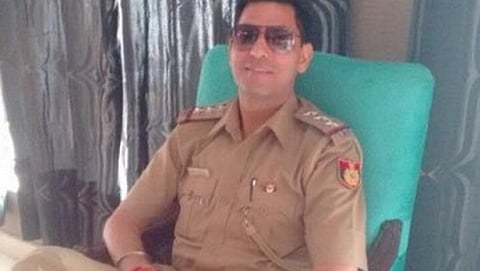ಪೊಲೀಸ್ ಅಧಿಕಾರಿ ಅನಿಲ್ ಶರ್ಮಾ (ಚಿತ್ರ ಕೃಪೆ: ಶರ್ಮಾ ಅವರ ಟ್ವಿಟ್ಟರ್ ಖಾತೆ)