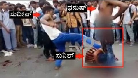 ಯುವಕರ ಹೊಡೆದಾಟದ ದೃಶ್ಯ