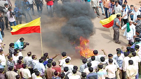 ಮಹಾದಾಯಿ ತೀರ್ಪು ವಿರೋಧಿಸಿ ಉತ್ತರ ಕರ್ನಾಟಕ ಬಂದ್ (ಟಿಎನ್ ಐಇ ಚಿತ್ರ)