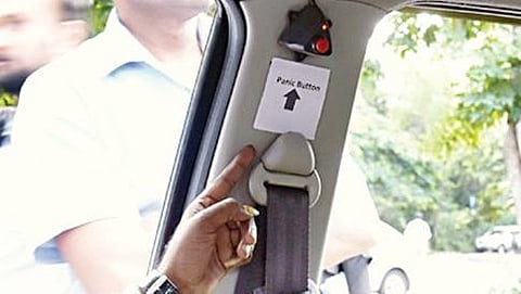 ಕ್ಯಾಬ್ ನಲ್ಲಿ ಅಳವಡಿಸಲಾಗಿರುವ ಪ್ಯಾನಿಕ್ ಬಟನ್