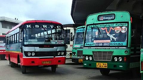 ಕೆಎಸ್ಆರ್'ಟಿಸಿ ಮತ್ತು ಟಿಎನ್ಎಸ್'ಟಿಸಿ ಬಸ್ ಗಳು