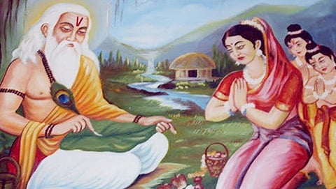 ವಾಲ್ಮೀಕಿ ಮಹರ್ಷಿಗಳಿಂದ ಆಶೀರ್ವಾದ ಪಡೆಯುತ್ತಿರುವ ಸೀತಾ ದೇವಿ (ಸಾಂದರ್ಭಿಕ ಚಿತ್ರ)