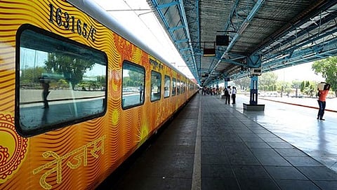ತೇಜಸ್ ಎಕ್ಸ್ ಪ್ರೆಸ್