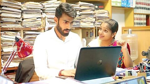 ಅನಂತು v/s ನುಸ್ರತ್  ಸಿನಿಮಾ ಸ್ಟಿಲ್