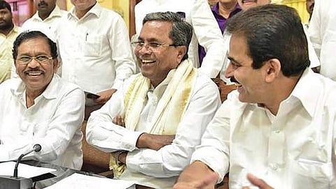 ವಿಧಾನಸೌಧದಲ್ಲಿ ನಡೆದ ಸಭೆಯಲ್ಲಿ ಜಿ. ಪರಮೇಶ್ವರ್, ಸಿದ್ದರಾಮಯ್ಯ ಮತ್ತು ವೇಣುಗೋಪಾಲ್