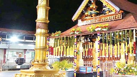 ಕೇರಳ ಮಂತ್ರ ಪಠಿಸಿ ಅಧಿಕಾರ ವಹಿಸಿಕೊಂಡ ಮೊದಲ ದಲಿತ ಅರ್ಚಕ