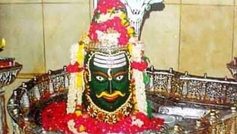 ಉಜ್ಜಯಿನಿ ದೇವಸ್ಥಾನದ ಶಿವನ ಮೂರ್ತಿ
