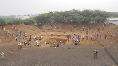 ಸಂಗ್ರಹ ಚಿತ್ರ