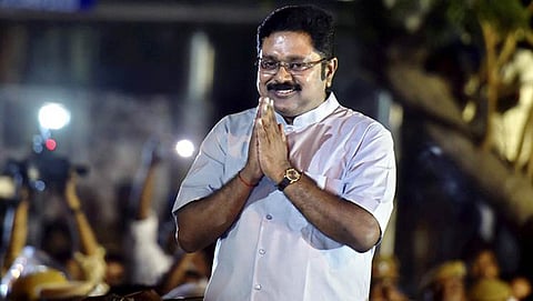 ಶಾಸಕರಾಗಿ ಪ್ರಮಾಣ ವಚನ ಸ್ವೀಕರಿಸಿದ ಟಿಟಿವಿ ದಿನಕರನ್