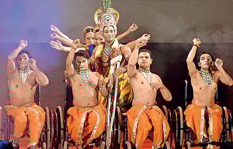ದಿವ್ಯಾಂಗ ದಿನಾಚರಣೆಯಲ್ಲಿ ದೃಶ್ಯ ತಂಡದ ವಿದ್ಯಾರ್ಥಿಗಳಿಂದ ಭರತನಾಟ್ಯ ಪ್ರದರ್ಶನ