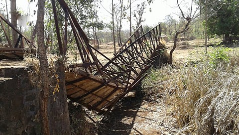 ಕುಸಿದ ಸೇತುವೆ