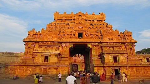 ಬೃಹದೇಶ್ವರ ದೇವಾಲಯ ಗೋಪುರ