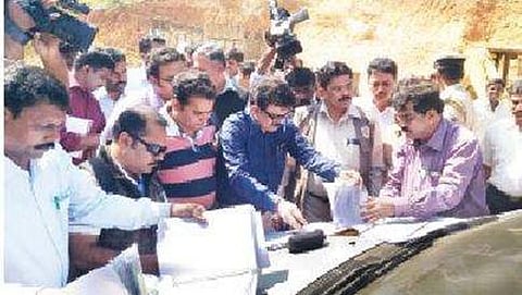 ಕೇಂದ್ರ ಅಧಿಕಾರಿಗಳಿಂದ ಸಕಲೇಶಪುರದಲ್ಲಿ ಪರಿಶೀಲನೆ