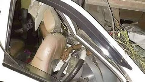 ಅಪಘಾತಕ್ಕೊಳಗಾದ ಕಾರು