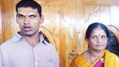 12 ವರ್ಷಗಳ ಬಳಿಕ ಕೊನೆಗೂ ಪೋಷಕರ ಮಡಿಲು ಸೇರಿದ ಯುವಕ!