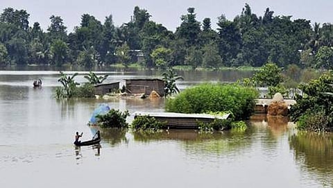 ಪ್ರವಾಹದಿಂದ ಗ್ರಾಮಗಳು ಮುಳುಗಡೆಯಾಗಿರುವುದು