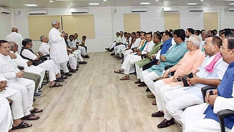ನಿತೀಶ್ ಕುಮಾರ್ ನಿವಾಸದಲ್ಲಿ ನಡೆದ ಸಭೆ