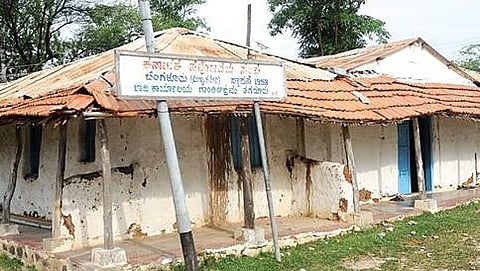 ತಗಡೂರಿನಲ್ಲಿರುವ ಖಾದಿ ಮತ್ತು ಗ್ರಾಮೋದ್ಯೋಗ  ಘಟಕ