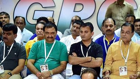 ರೆಸಾರ್ಟ್ ನಲ್ಲಿರುವ ಗುಜರಾತ್ ಶಾಸಕರು