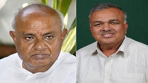 ಗೃಹ ಸಚಿವ ರಾಮಲಿಂಗ ರೆಡ್ಡಿ ಇಂದು ಮಾಜಿ ಪ್ರಧಾನಿ ಎಚ್.ಡಿ.ದೇವೇಗೌಡ ಅವರನ್ನು ಭೇಟಿ ಮಾಡಿದ್ದಾರೆ