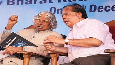 ಮಾಜಿ ರಾಷ್ಟ್ರಪತಿ ಅಬ್ದುಲ್ ಕಲಾಂ ಜತೆ ಜಿ ಮಾಧವನ್ ನಾಯರ್