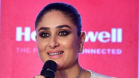 ದೆಹಲಿಯಲ್ಲಿ ನಿನ್ನೆ ಹನಿವೆಲ್ ಏರ್ ಪೂರಿಫೈಯರ್ ಉದ್ಘಾಟನೆ ನಂತರ ಸುದ್ದಿಗೋಷ್ಠಿಯಲ್ಲಿ ಮಾತನಾಡಿದ ಕರೀನಾ ಕಪೂರ್