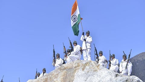 ಇಂಡೋ-ಟಿಬೆಟ್ ಗಡಿಯಲ್ಲಿ ತ್ರಿವರ್ಣ ಧ್ವಜ