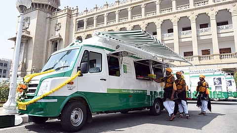ಇಂದಿರಾ ಮೊಬೈಲ್ ಕ್ಯಾಂಟೀನ್
