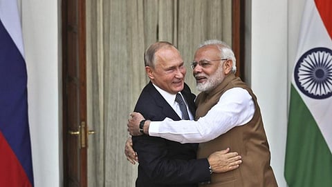 Russian President Vladimir Putin and Indian Prime Minister Narendra Modi