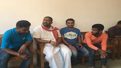 ಪತ್ರಕರ್ತ ಸಂತೋಷ್ ತಮ್ಮಯ್ಯ ಬಂಧನಕ್ಕೆ ಖಂಡನೆ: ನ.14 ರಂದು ಕೊಡಗು 1 ಗಂಟೆಗಳ ಕಾಲ ಬಂದ್!
