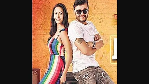 ಆರೆಂಜ್ ಚಿತ್ರದಲ್ಲಿ ಪ್ರಿಯಾ ಆನಂದ್ ಮತ್ತು ಗಣೇಶ್