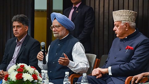 ಪುಸ್ತಕ ಬಿಡುಗಡೆಗೊಳಿಸಿ ಮಾತನಾಡಿದ ಮಾಜಿ ಪ್ರಧಾನಿ ಡಾ ಮನಮೋಹನ್ ಸಿಂಗ್