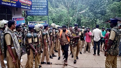 ಶಬರಿಮಲೆ ಸುತ್ತಮುತ್ತ ನಿಷೇಧಾಜ್ಞೆ ಜಾರಿ