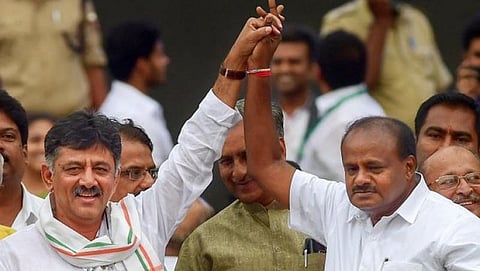 ಕುಮಾರಸ್ವಾಮಿ ಮತ್ತು ಡಿ.ಕೆ ಶಿವಕುಮಾರ್ (ಸಂಗ್ರಹ ಚಿತ್ರ)