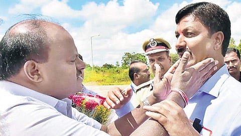 ರಮೇಶ್ ಜಾರಕಿಹೊಳಿ