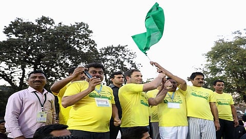 ಮ್ಯಾರಾಥಾನ್ ಗೆ ಚಾಲನೆ ನೀಡಿದ ರಾಹುಲ್ ಗಾಂಧಿ ಚಿತ್ರ